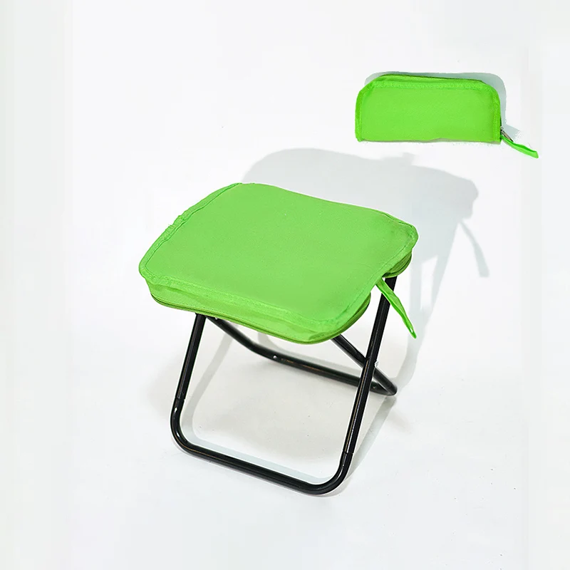 Modern Simplicity Oxford Fabric Carbon Steel Square Pocket Camping Low Stool With Foldable Design For Outdoor Patio