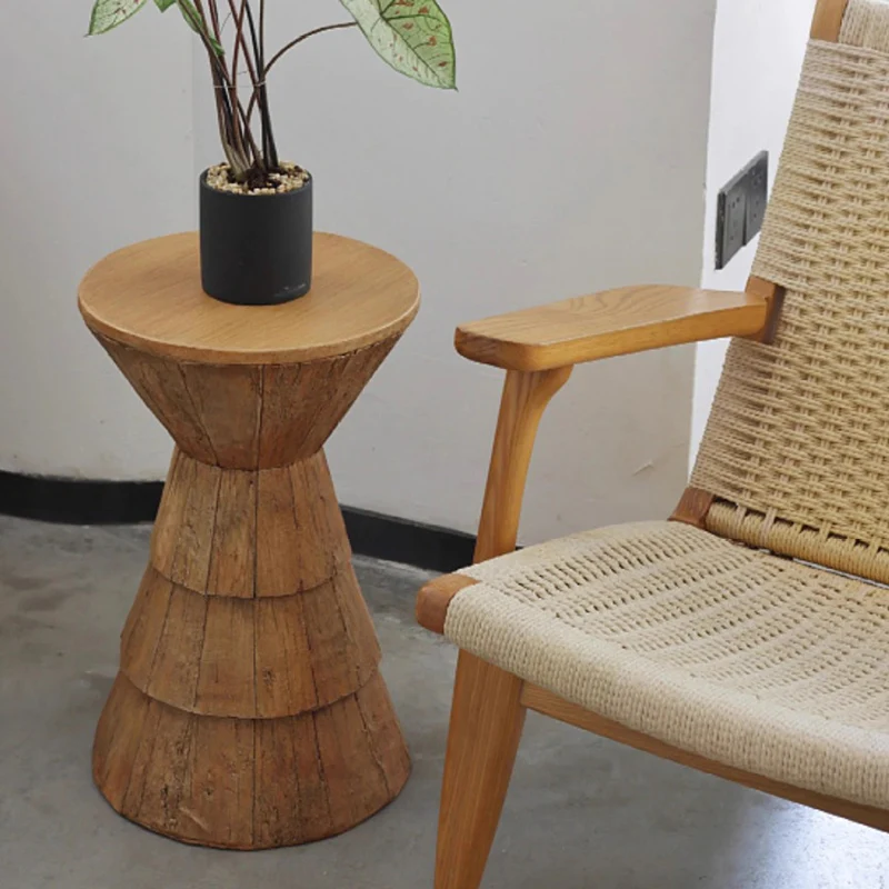 Traditional Farmhouse Magnesium Oxide Round Stump Side Table With Wood Grain Texture For Living Room And Bedroom