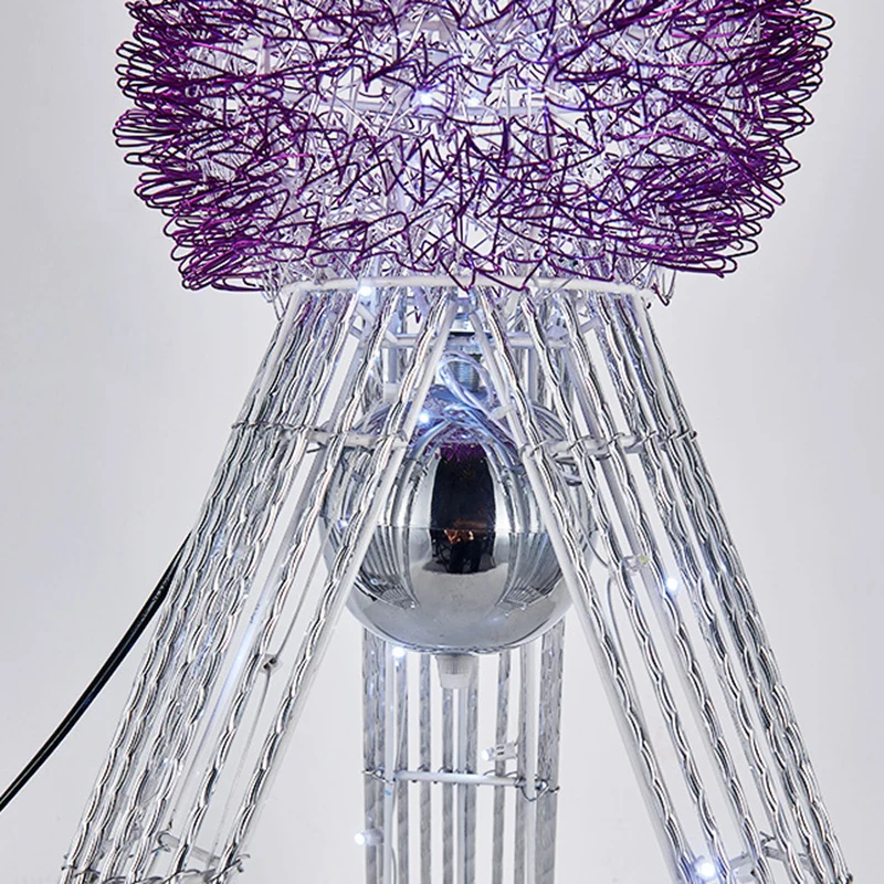 Contemporary Creative Weaving Aluminum Wire Tower & Floral Ball LED Standing Floor Lamp For Bedroom & Living Room