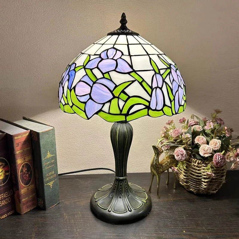 Traditional Tiffany Round Dome Flower Alloy Stained Glass 1-Light Table Lamp For Living Room