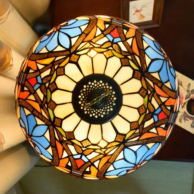Traditional Vintage Floral Peach Heart Design Stained Glass 3-Light Table Lamp For Living Room