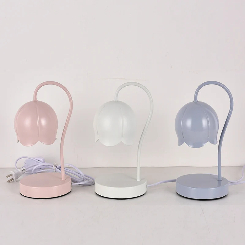 Contemporary Nordic Iron Glass Wood Flower 1-Light Melting Wax Table Lamp For Bedside