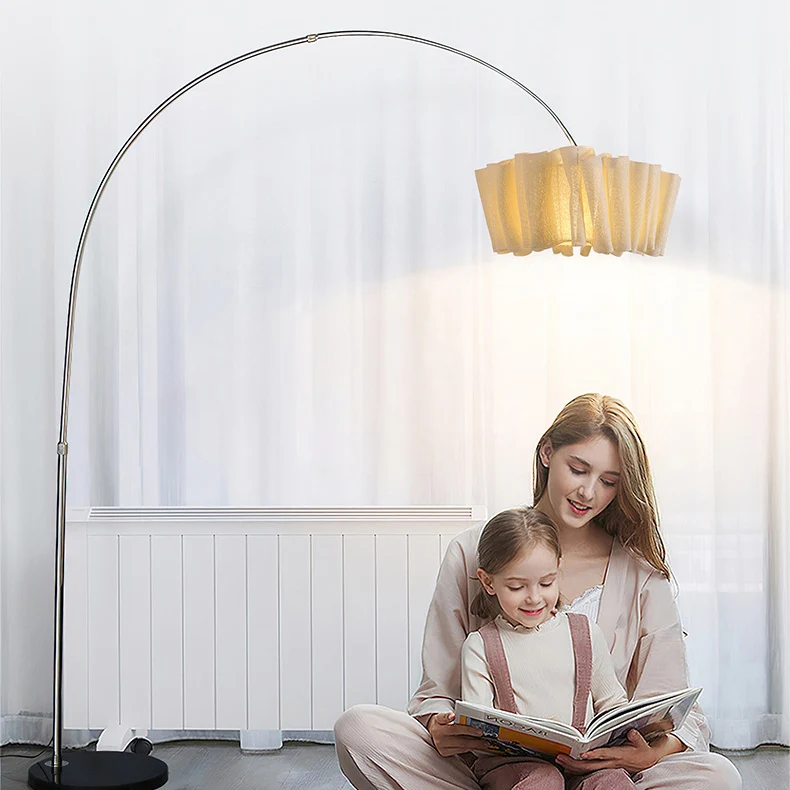 Traditional Japanese Marble Fabric & Metal Pleated 1-Light Standing Floor Lamp For Living Room And Bedroom