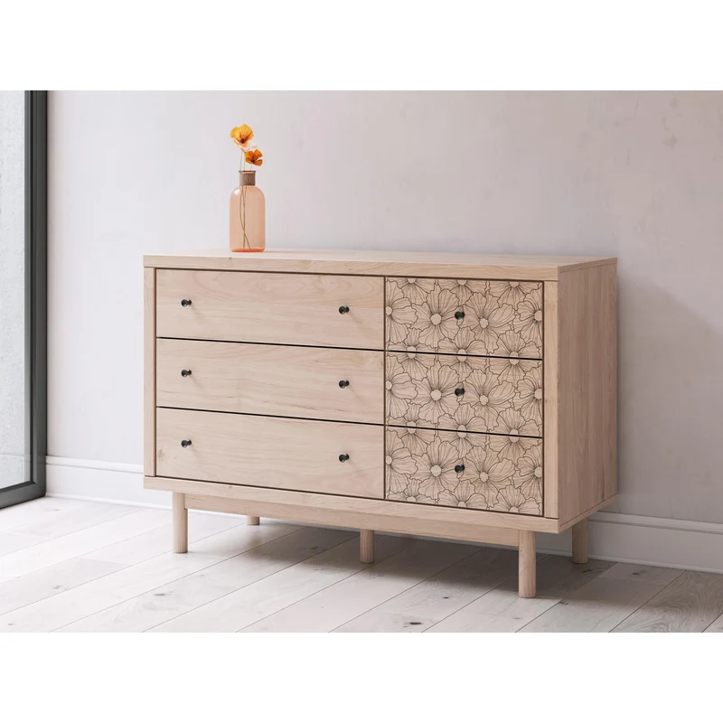 Signature Design by Ashley Arloster PCB1566-221 Six Drawer Dresser