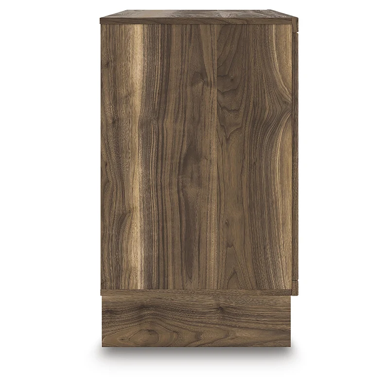 Signature Design by Ashley Chirason PCB3367-221 Six Drawer Dresser