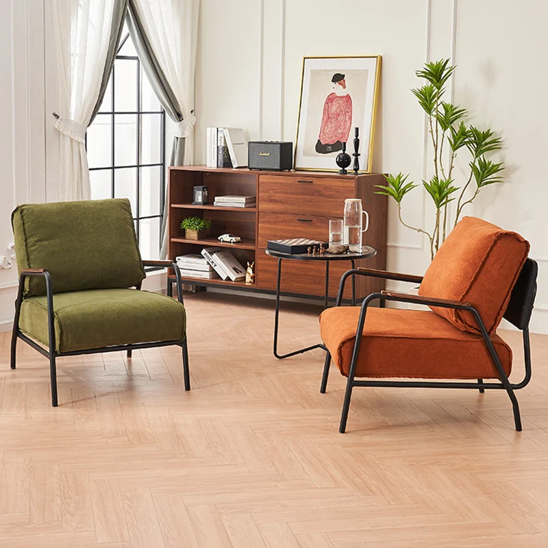 Modern Minimalist Square Fabric Eucalyptus Wood Carbon Steel Accent Chair With Ergonomic Design For Living Room