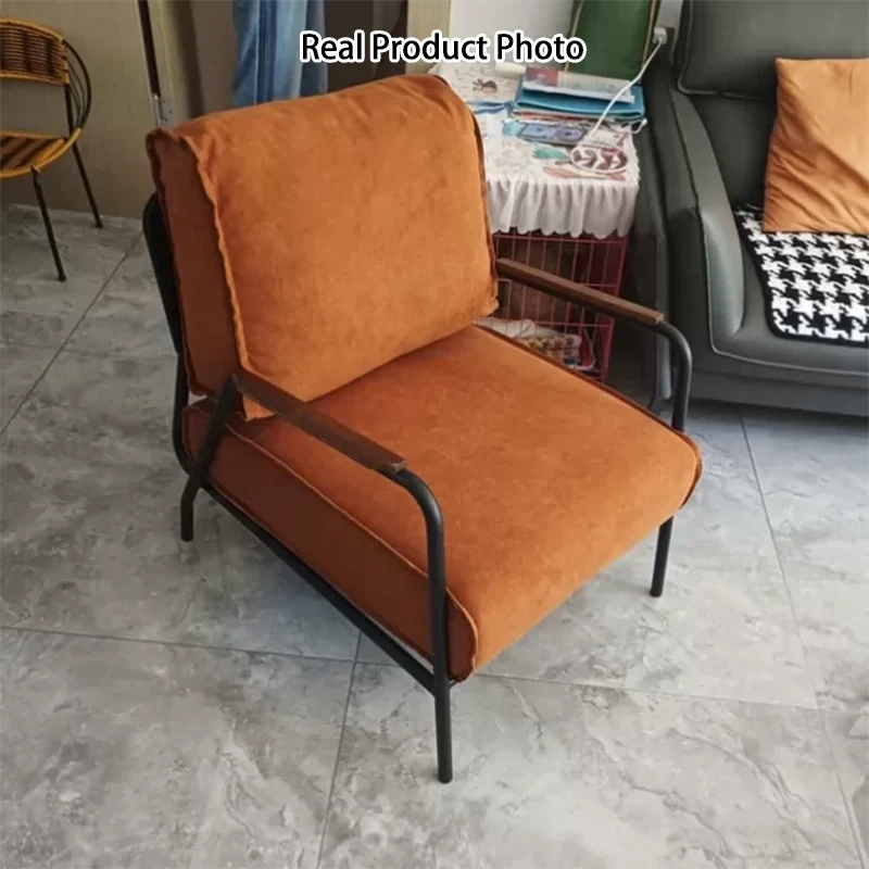 Modern Minimalist Square Fabric Eucalyptus Wood Carbon Steel Accent Chair With Ergonomic Design For Living Room