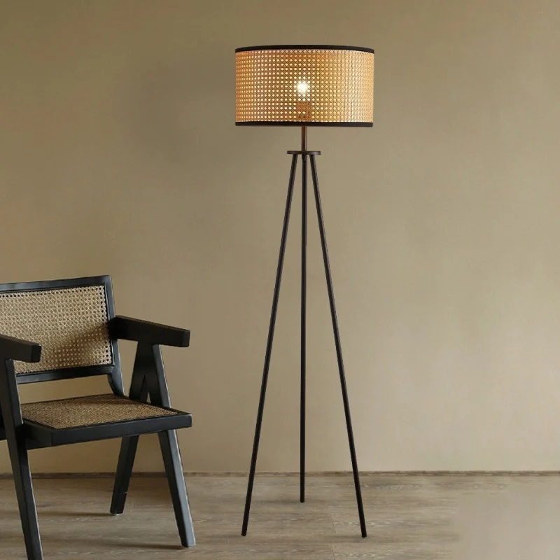 Modern Minimalist Rattan Iron Cylindrical Shade 1-Light Standing Floor Lamp For Bedroom And Living Room