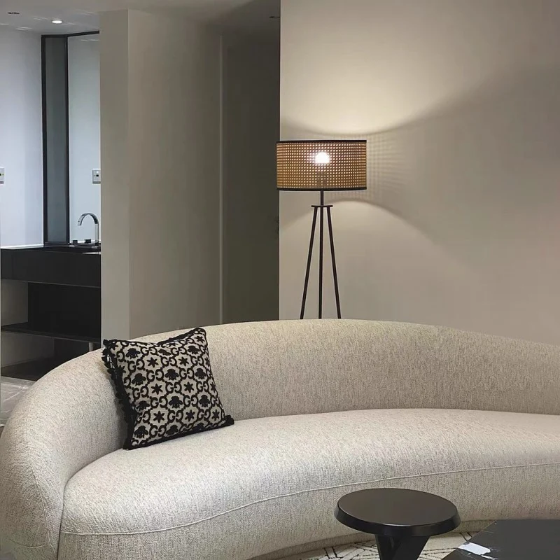 Modern Minimalist Rattan Iron Cylindrical Shade 1-Light Standing Floor Lamp For Bedroom And Living Room