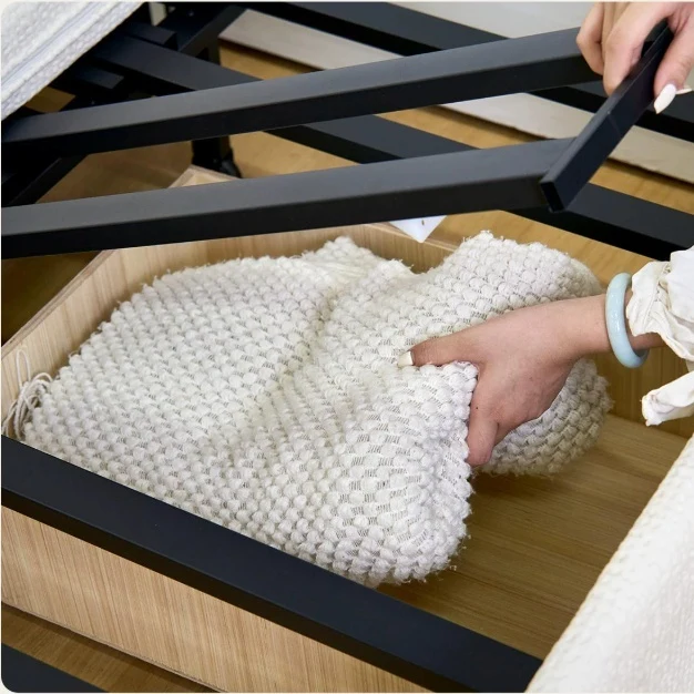 Sofá cama convertible 3 en 1 de tela de terciopelo con almacenamiento inferior.