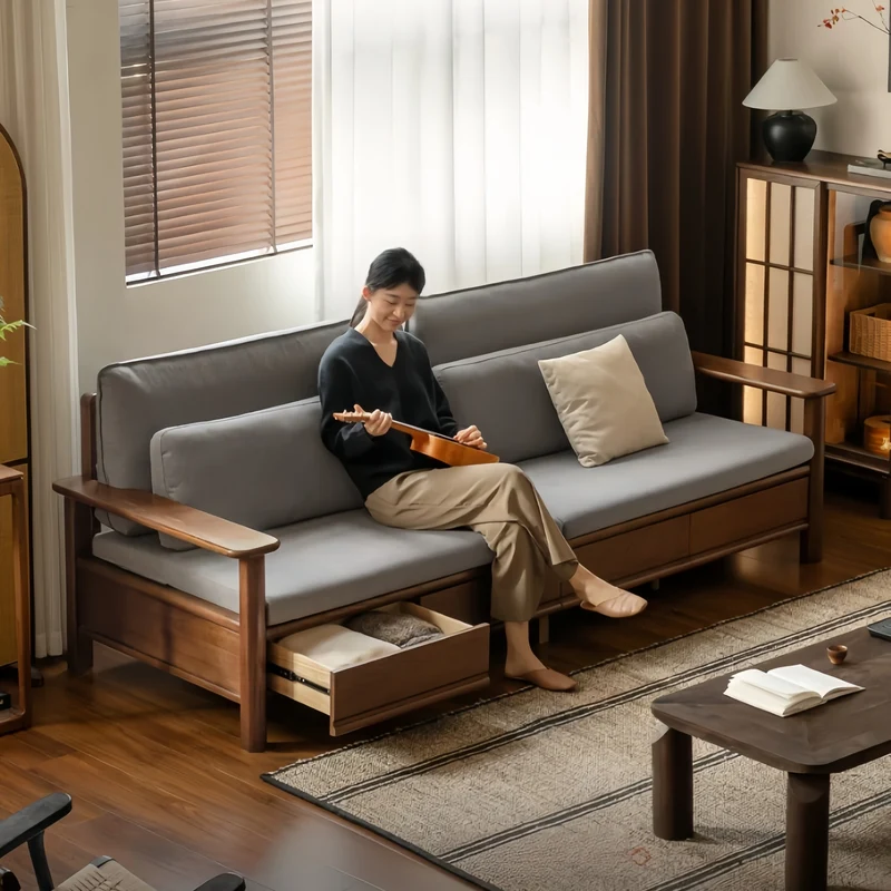 Sofá de madera maciza de roble con amplios reposabrazos, cajones de almacenamiento debajo y fundas extraíbles.
