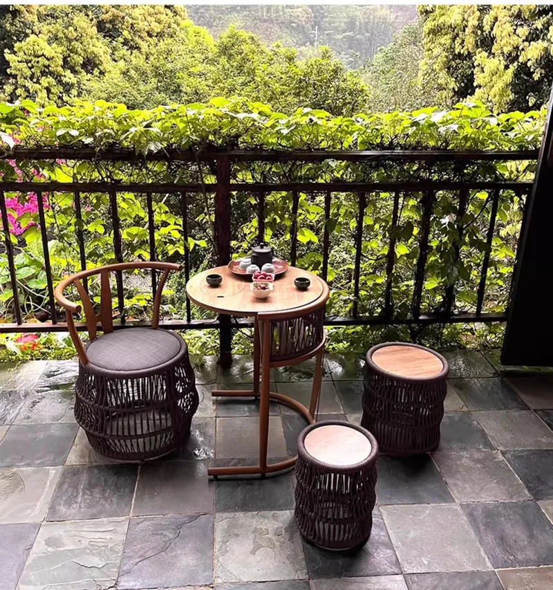 Sillas apilables de la tabla de la cuerda trenzada del PE del marco de aluminio del ahorro de espacio para el jardín del balcón del patio trasero del porche