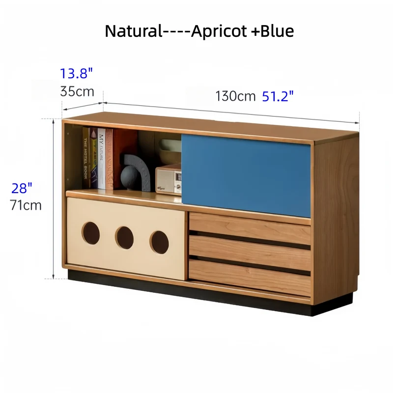 Mueble para equipos multimedia Japandi de madera maciza de boj con puerta corredera y cajones.