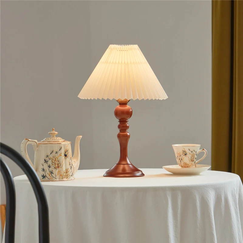 Traditional Vintage Solid Wood Linen Conical Shade 1-Light Table Lamp For Bedroom