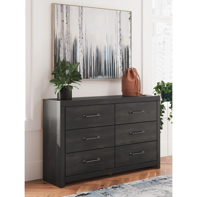 Signature Design by Ashley Hollivern PCB2108-31 Six Drawer Dresser
