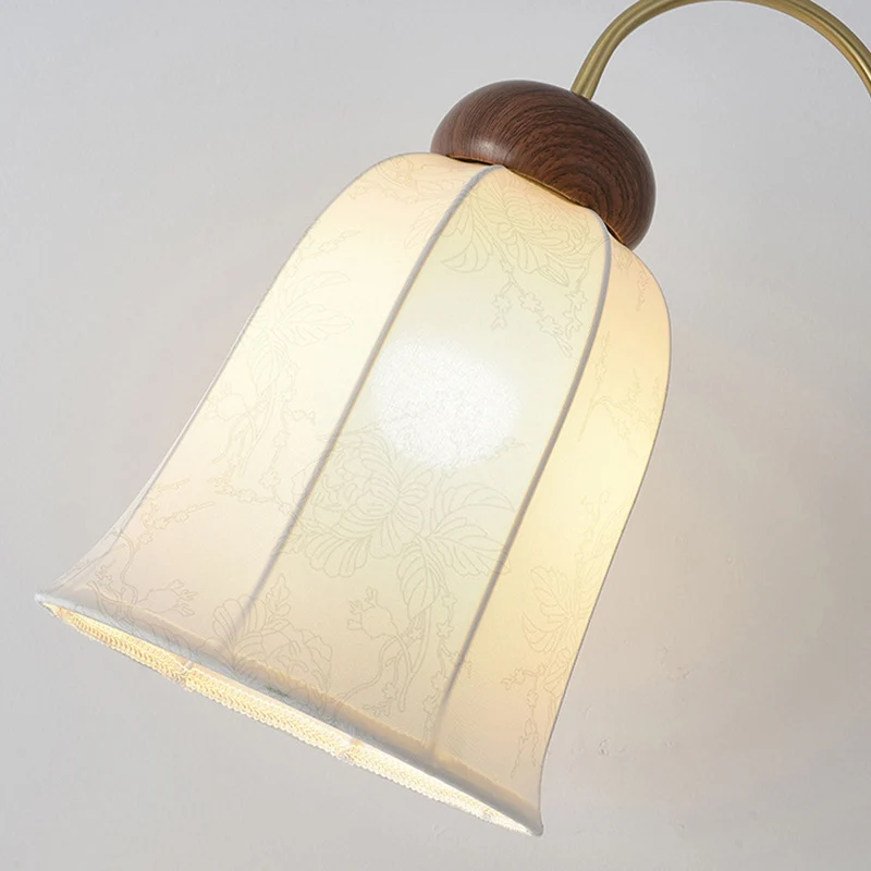 Contemporary Retro Curve Metal Fabric Lampshade Hardware 1 - Light Standing Floor Lamp For Living Room