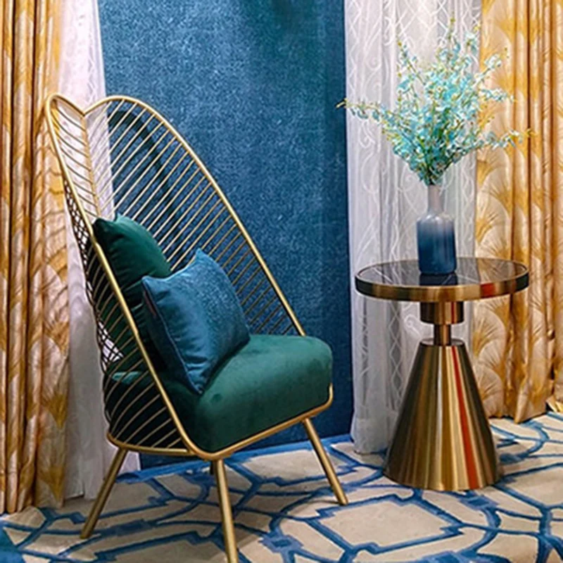 Contemporary Nordic Velvet Upholstered Banana Leaf Metal Frame Accent Chair Backrest For Living Room