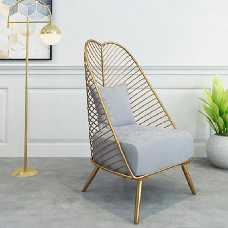 Contemporary Nordic Velvet Upholstered Banana Leaf Metal Frame Accent Chair Backrest For Living Room