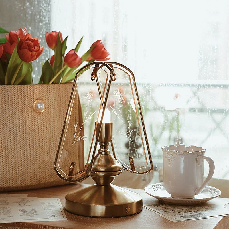 Modern Art Deco Rectangle Clip Corner Candle Holder Iron Acrylic 1-Light Table Lamp For Living Room