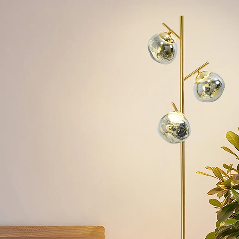 Contemporary Nordic Lava Orb Acrylic Lampshade Iron Base LED Standing Floor Lamp For Living Room