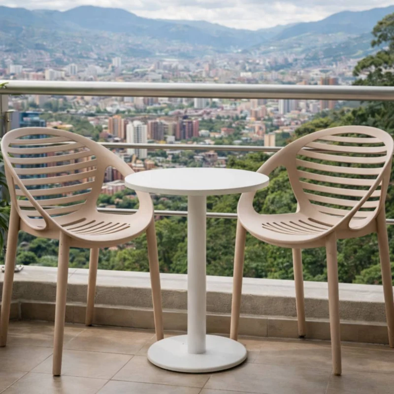 Set de 4 Sillas Tokio con Brazos, Color Taupe, con Espaldar y Diseño Moderno