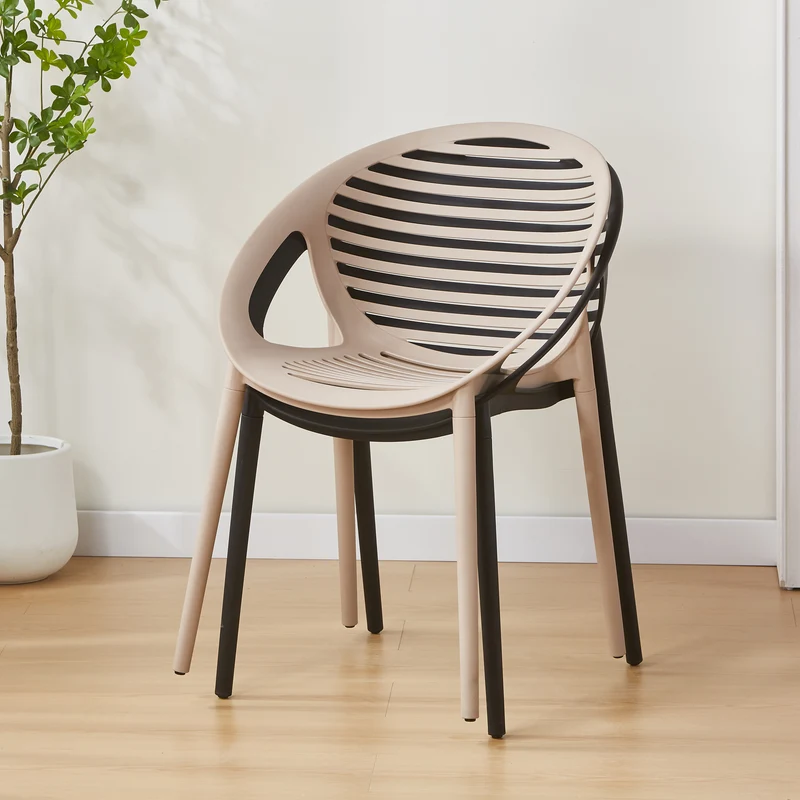 Set de 2 Sillas Tokio con Brazos, Color Taupe, con Espaldar y Diseño Moderno