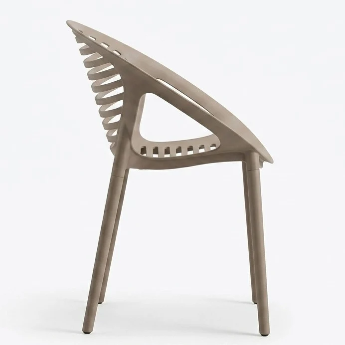 Set de 2 Sillas Tokio con Brazos, Color Taupe, con Espaldar y Diseño Moderno