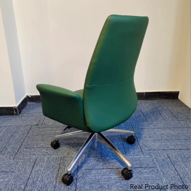Modern Luxury Square Cowhide Leather Contact Surface Swivel Desk Chair Backrest Casters For Home Office