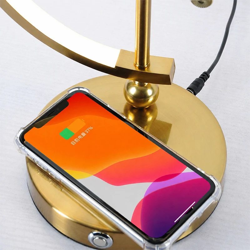 Traditional Vintage Round Clock Aluminum Plastic LED Table Lamp For Living Room