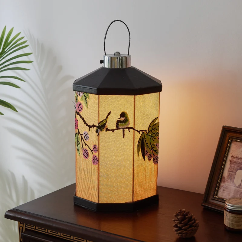 Traditional Chinese Embroidered Fabric Birdcage Shade Hardware USB Rechargeable LED Table Lamp For Living Room