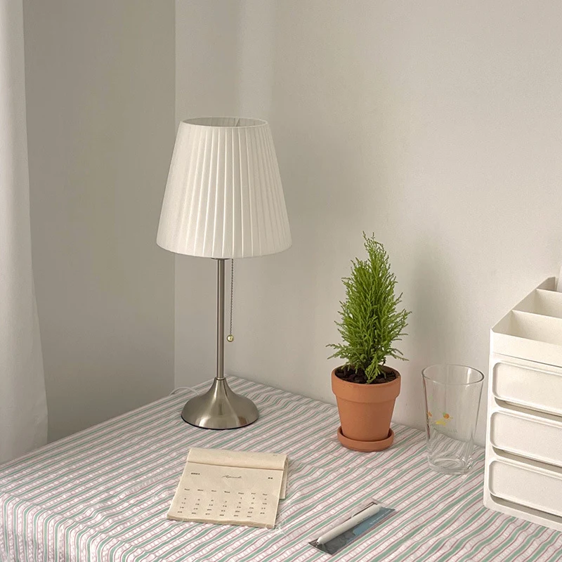 Contemporary Nordic Drum Iron Fabric 1-Light Table Lamp For Living Room