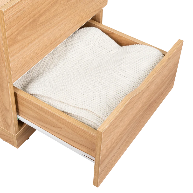 Mesa de Noche Bonnie, Fresno Europeo y Blancco Duqueza