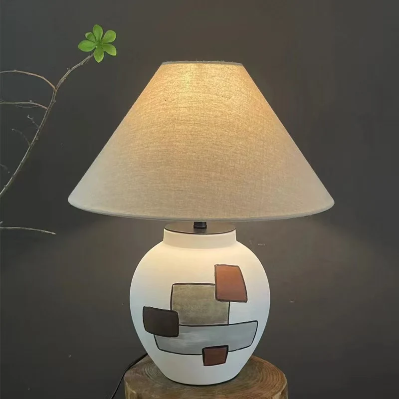 Traditional Vintage Ceramic Fabric Conic Pot 1-Light Table Lamp For Living Room