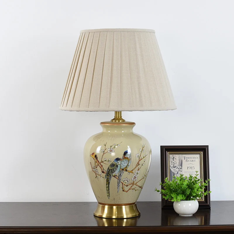 Traditional Chinese Pleated Scalloped Sunflower Double Birds Round Fabric Ceramic 1-Light Table Lamp For Living Room