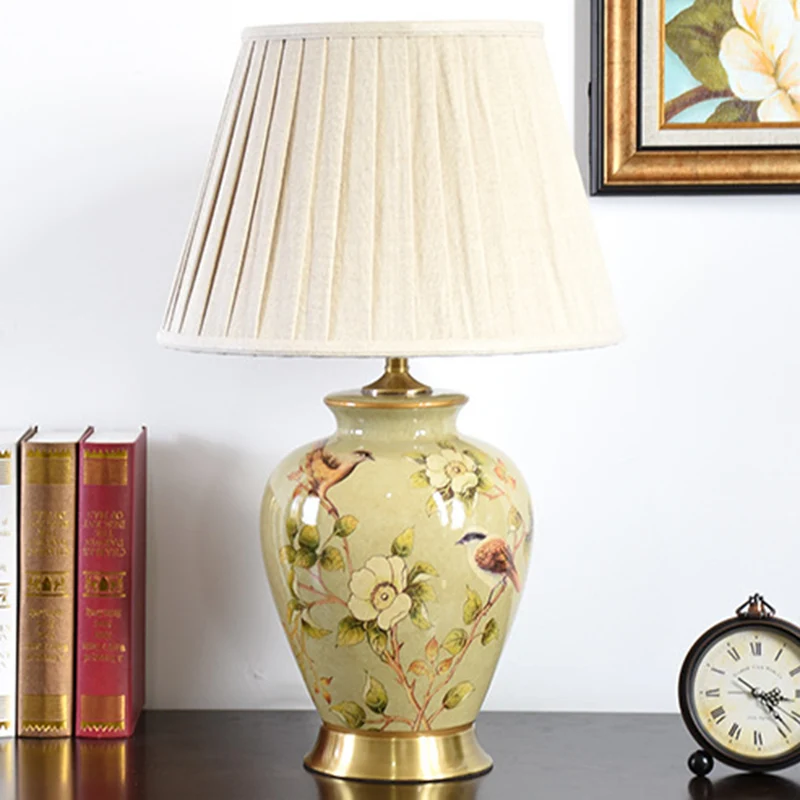 Traditional Chinese Pleated Scalloped Sunflower Double Birds Round Fabric Ceramic 1-Light Table Lamp For Living Room