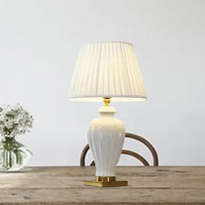 Traditional Chinese Drum Ceramic Fabric 1-Light Table Lamp For Living Room