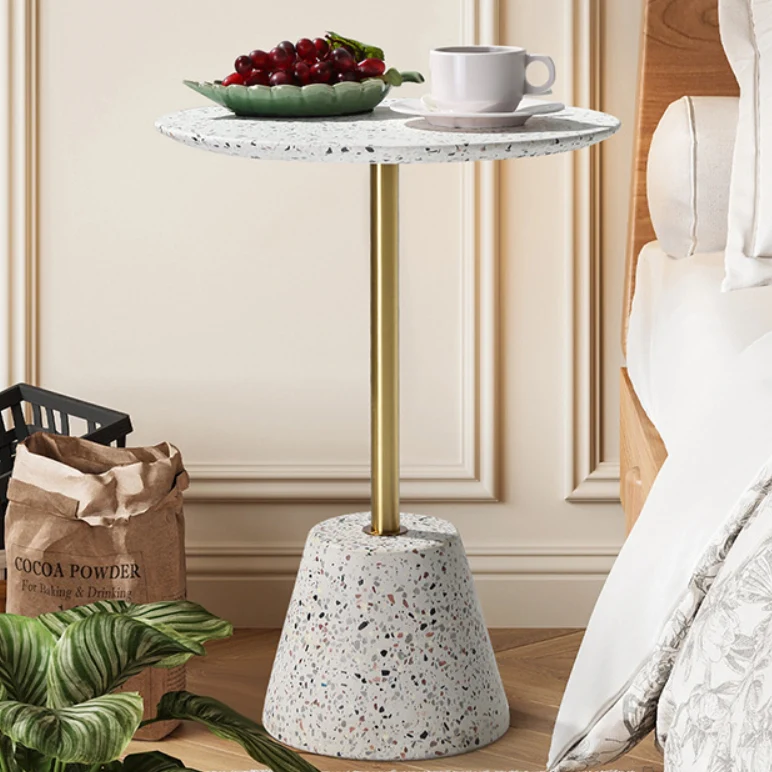 Contemporary Scandinavian Round Tapered Graphite Iron End Table 1-Tier For Living Room
