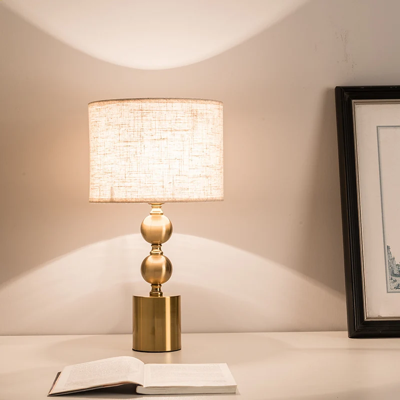Contemporary Luxury Cylinder Iron Fabric 1-Light Table Lamp For Living Room