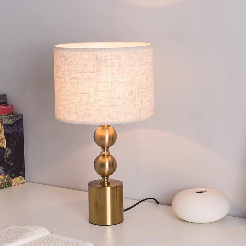 Contemporary Luxury Cylinder Iron Fabric 1-Light Table Lamp For Living Room