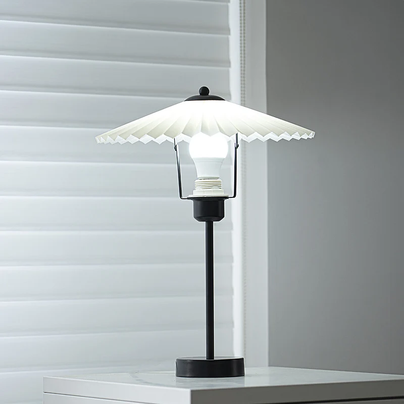 Contemporary Nordic Pleated Fabric Conical Hardware 1-Light Table Lamp For Bedside