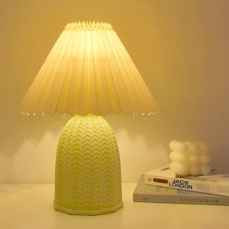Traditional Vintage Scalloped Cylinder Round Fabric Ceramic LED Table Lamp For Living Room