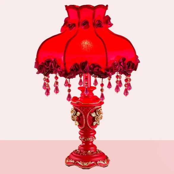 Traditional European Fabric Resin Rose Carved Column Beads Wedding Decoration 1-Light Table Lamp For Bedside