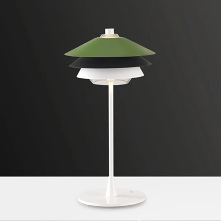 Contemporary Scandinavian Aluminum Glass Lampshade 1 - Light Table Lamp For Living Room