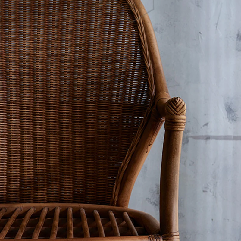 Traditional Vintage Round Oval Backrest Rattan Chair Armrests For Living Room