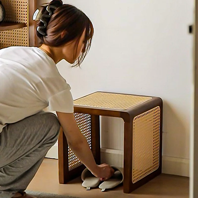 Traditional Japanese Square Rubberwood Rattan End Table For Living Room