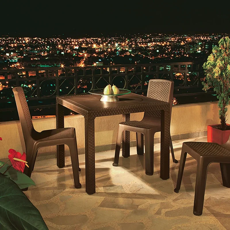 Combo Comedor Eterna (1 Mesa + 4 Sillas sin Brazos) Wengue