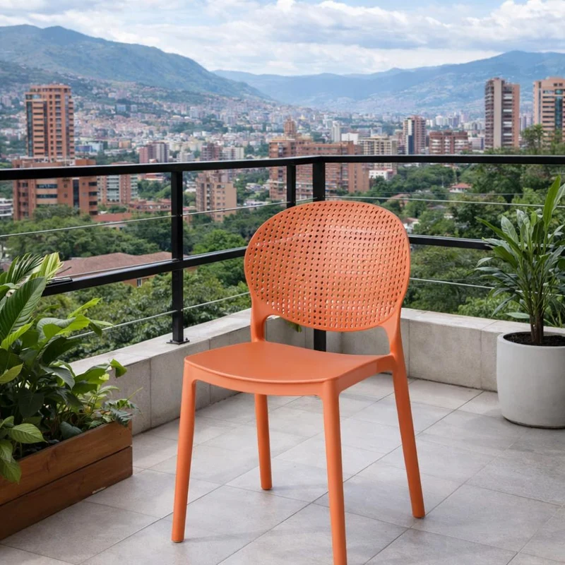 Silla Florida, Color Terracota, con Espaldar y Diseño Moderno