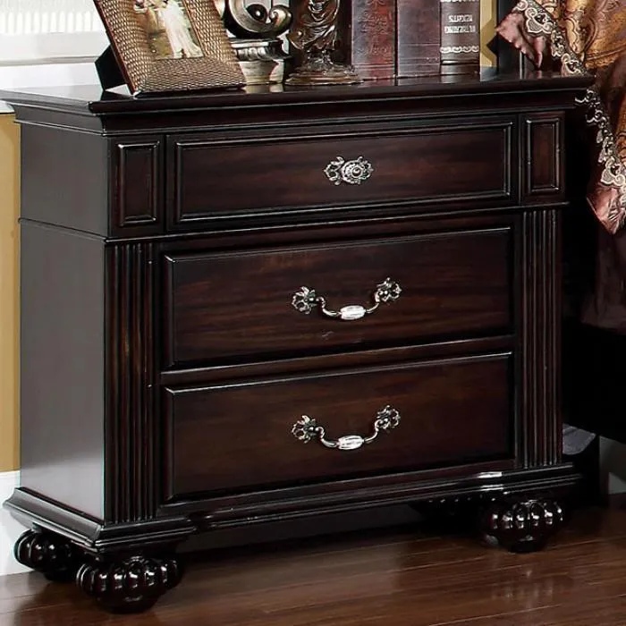 Furniture of America Syracuse 3-Drawer Nightstand CM7129N