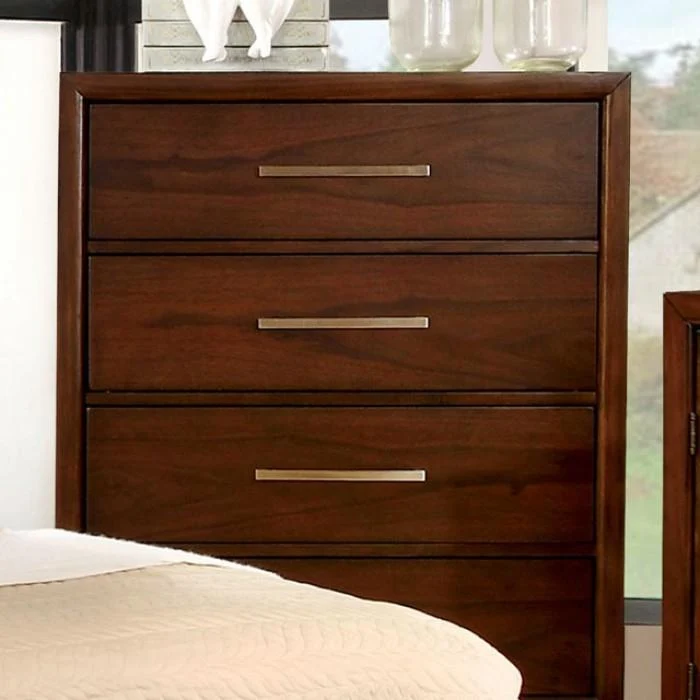 Furniture of America Snyder 5-Drawer Chest CM7792C