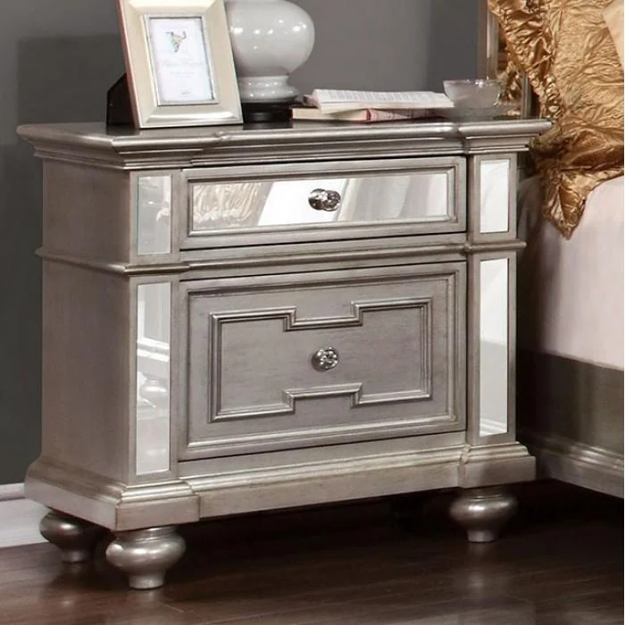 Furniture of America Salamanca 2-Drawer Nightstand CM7673N